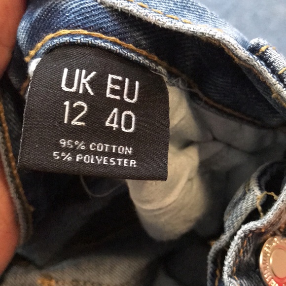 Prettylittlething long straight leg denim size 12 - Picture 4 of 6